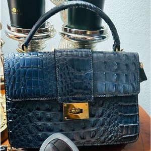 Fabulous faux Ostrich cross body bag